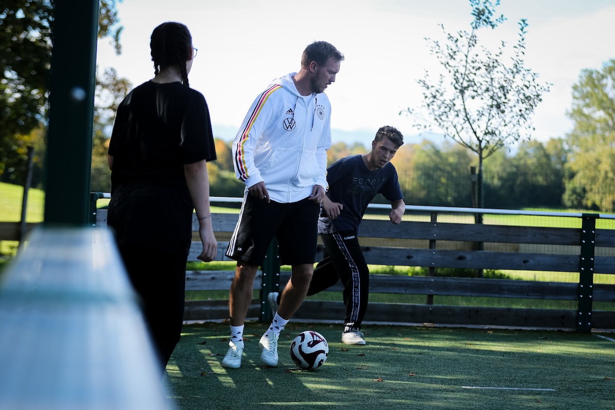 Abenteuer auf Gut Dietlhofen mit Peter Maffay und Julian Nagelsmann